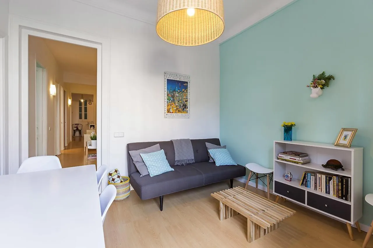 Cozy Flat With Unbeatable Views To Sagrada Familia Apartment Barcelona
